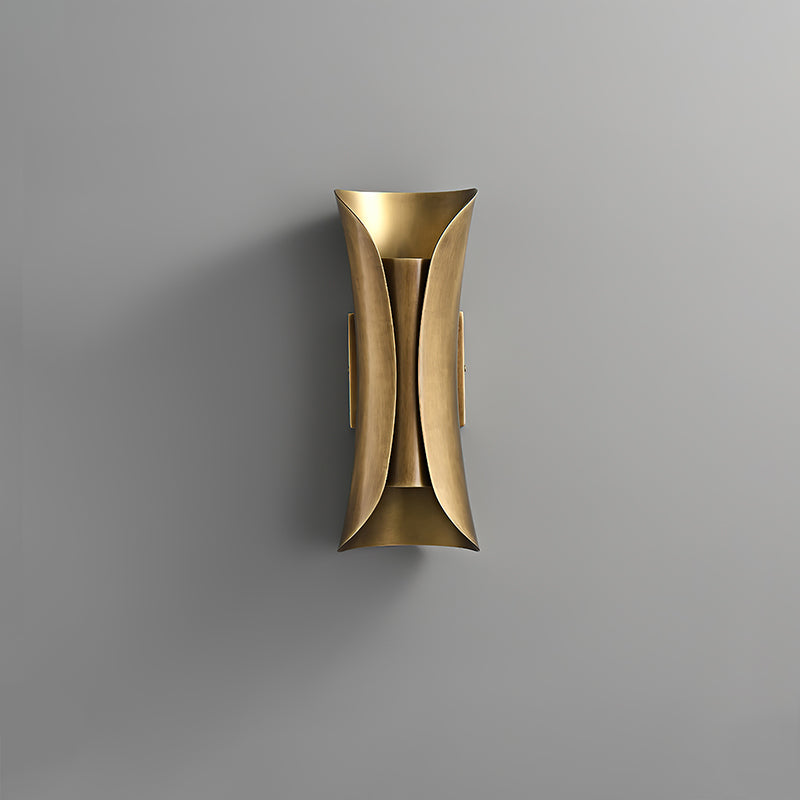 Lustra Wall Lamp