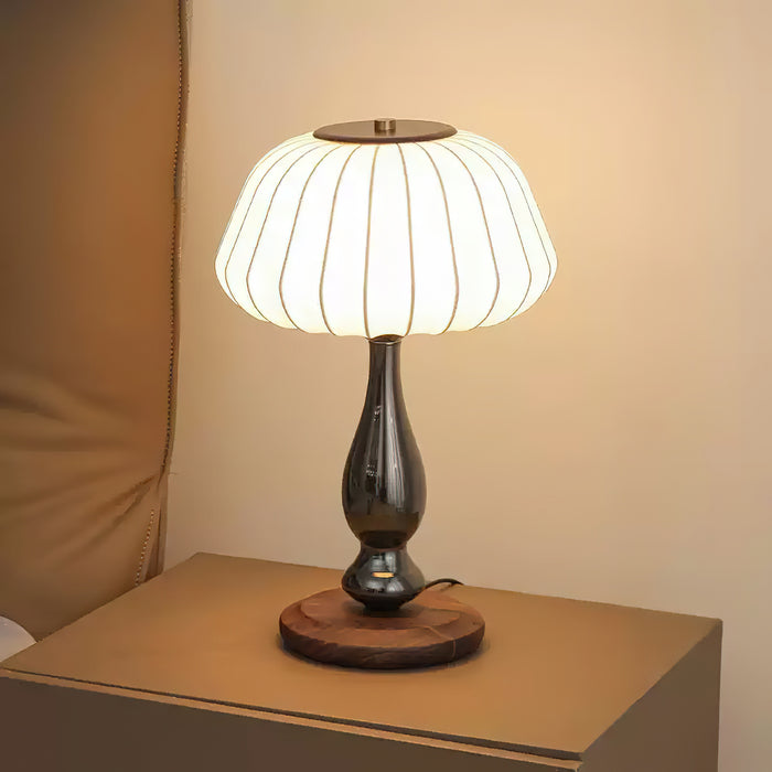 Luxe Blossom Table Lamp