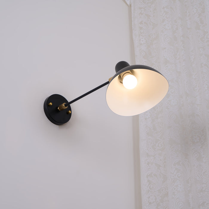 Mantis Wall Lamp 17.7"