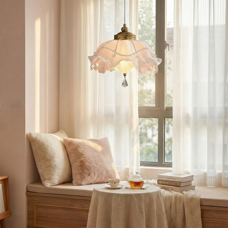 Menolana Pendant Light