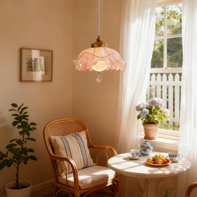 Menolana Pendant Light