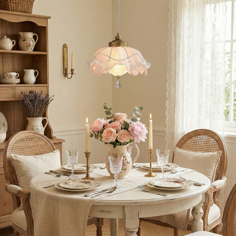 Menolana Pendant Light