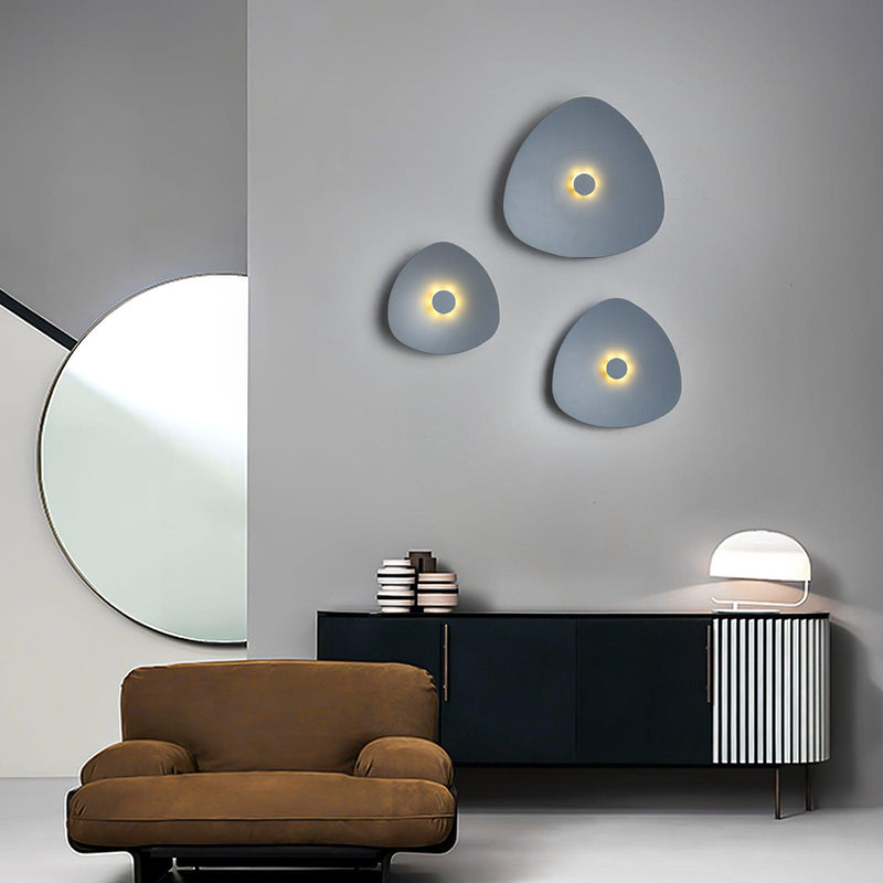 Minimal Flaky Wall Light