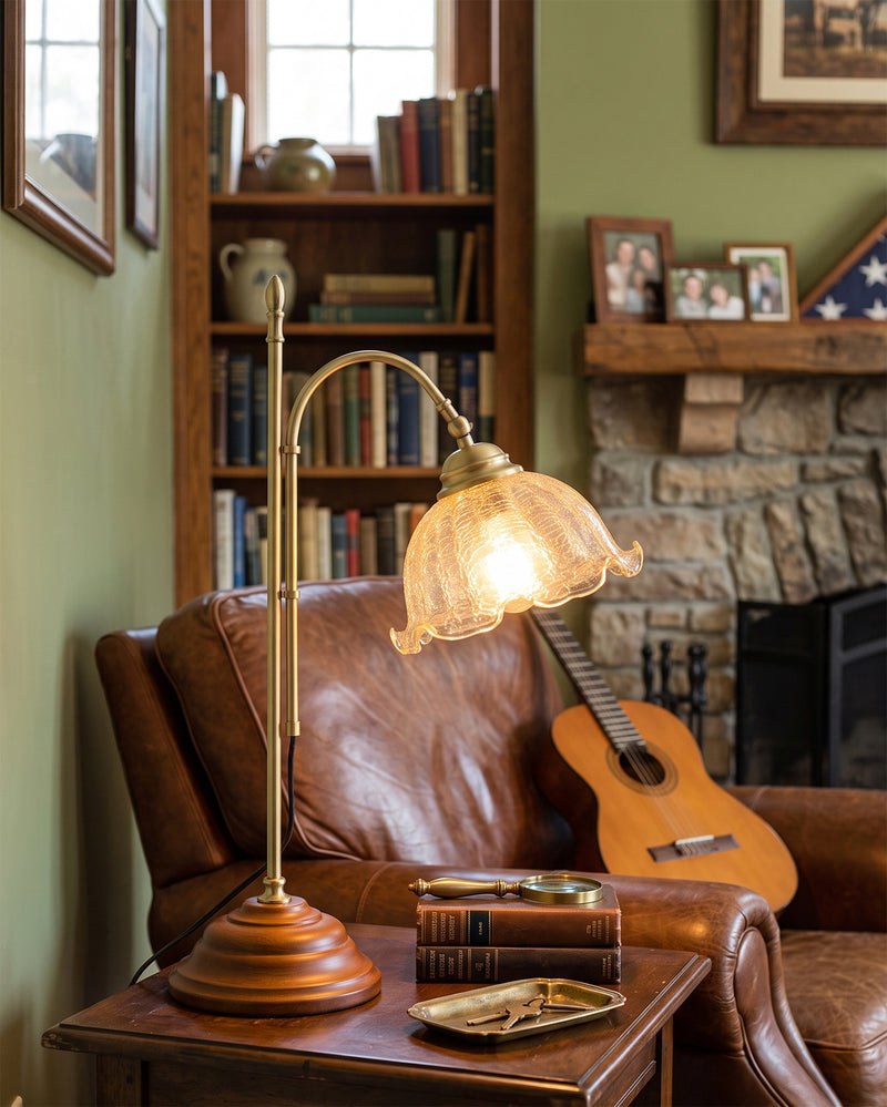 Adelaide Scalloped Table Lamp