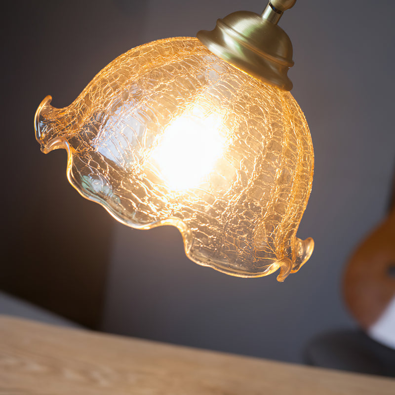 Adelaide Scalloped Table Lamp