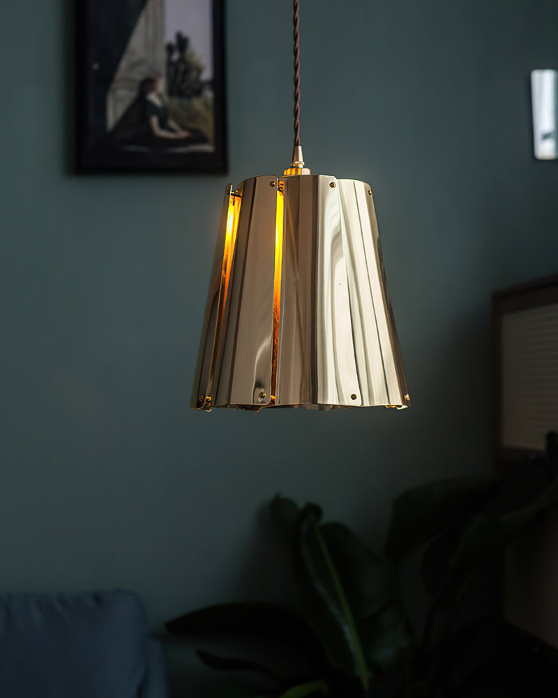 Alistair Slotted Pendant Lamp