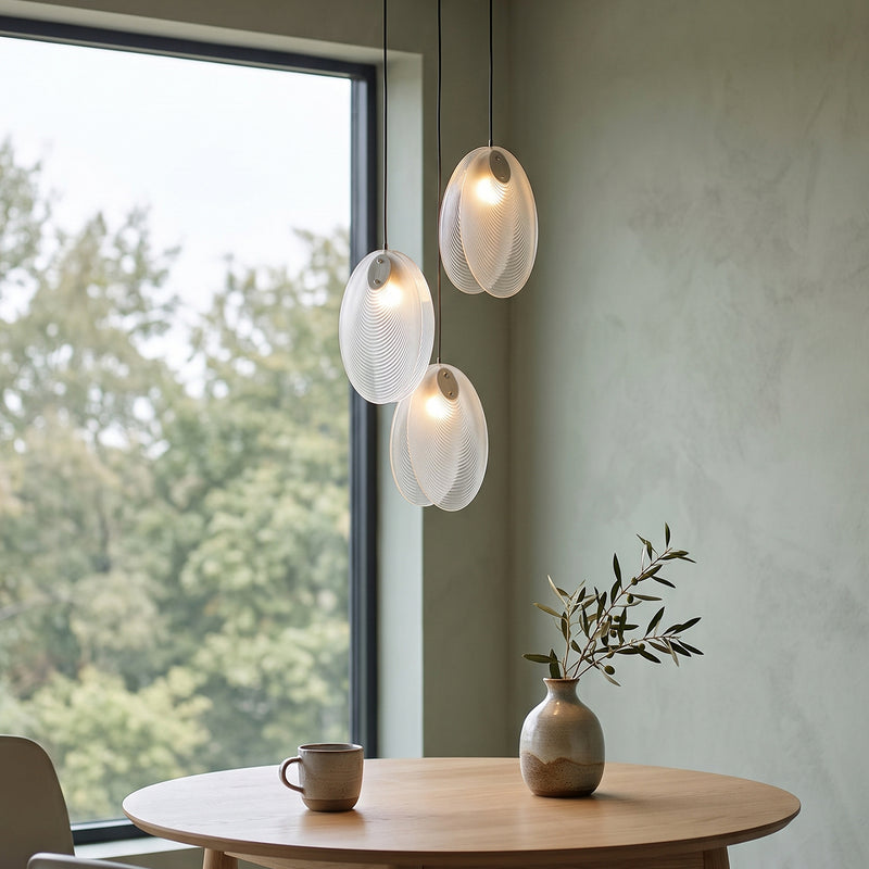 Ama Glass Pendant Lamp