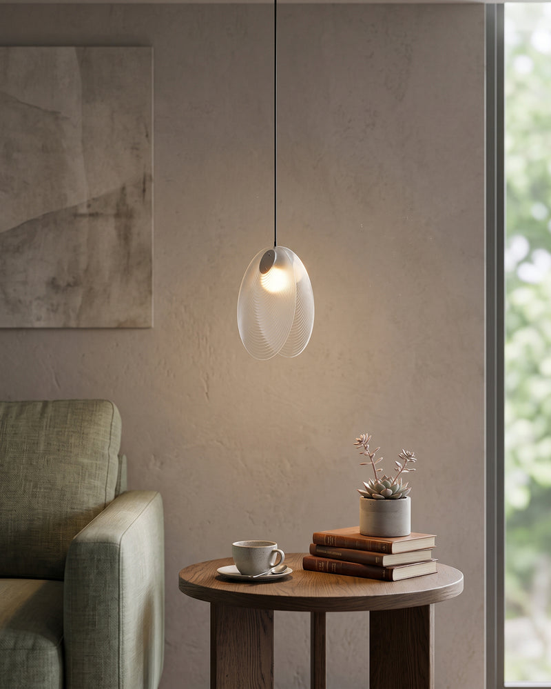 Ama Glass Pendant Lamp