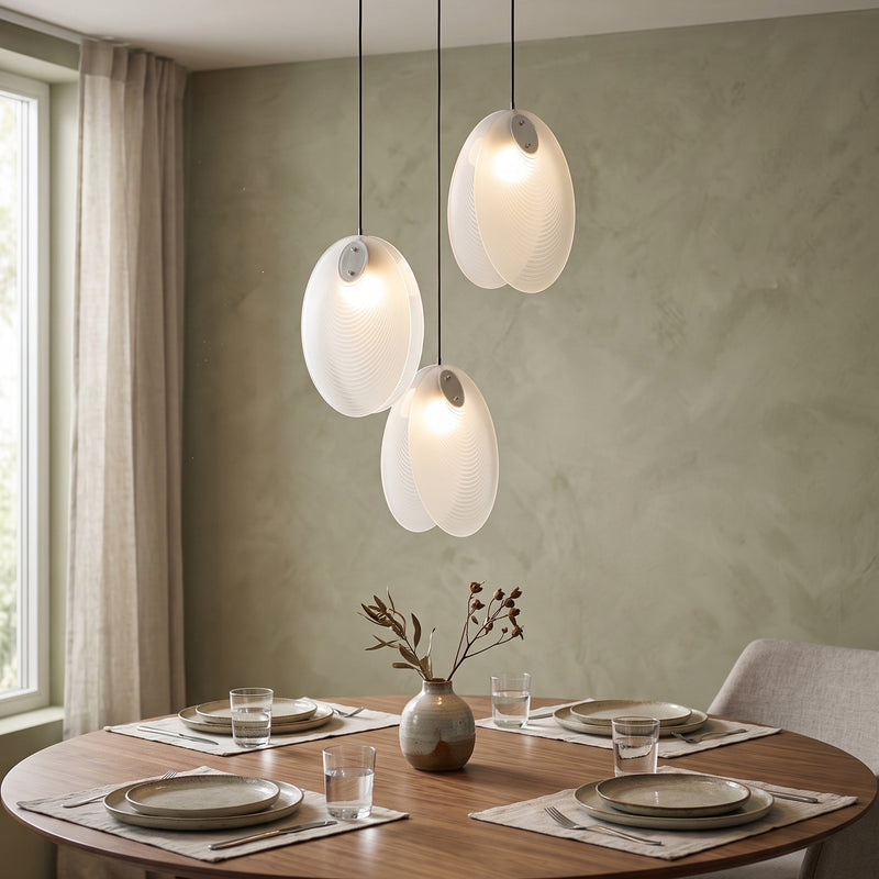 Ama Glass Pendant Lamp