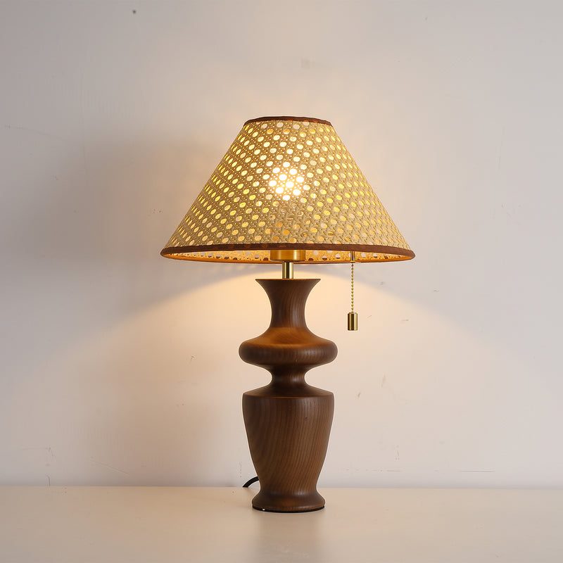 Arvion Wood Table Lamp