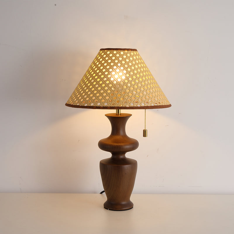Arvion Wood Table Lamp