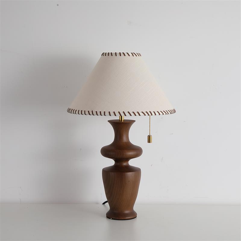 Arvion Wood Table Lamp