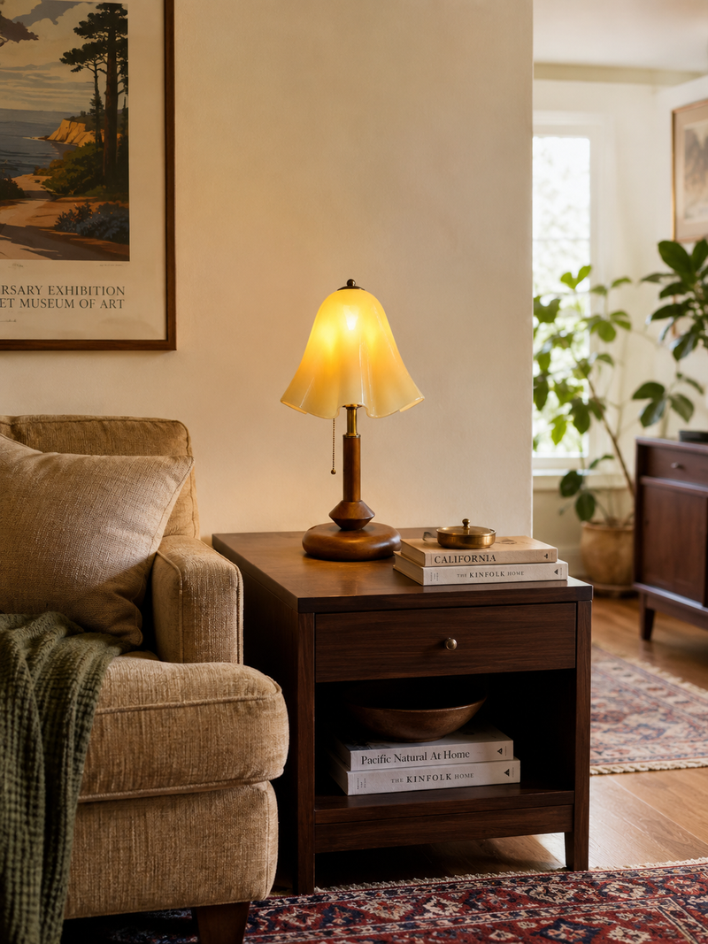 Bellunora Table Lamp