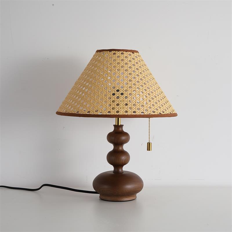 Calvion Wood Table Lamp