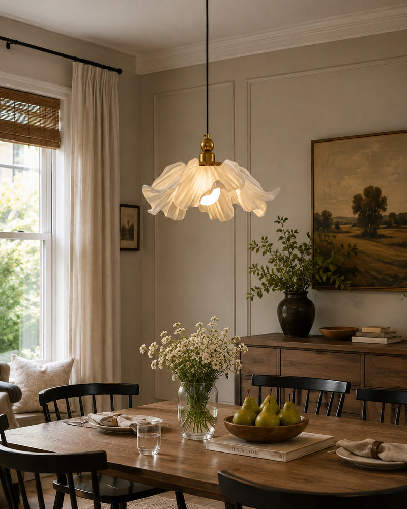 Camille Frosted Bloom Pendant lamp