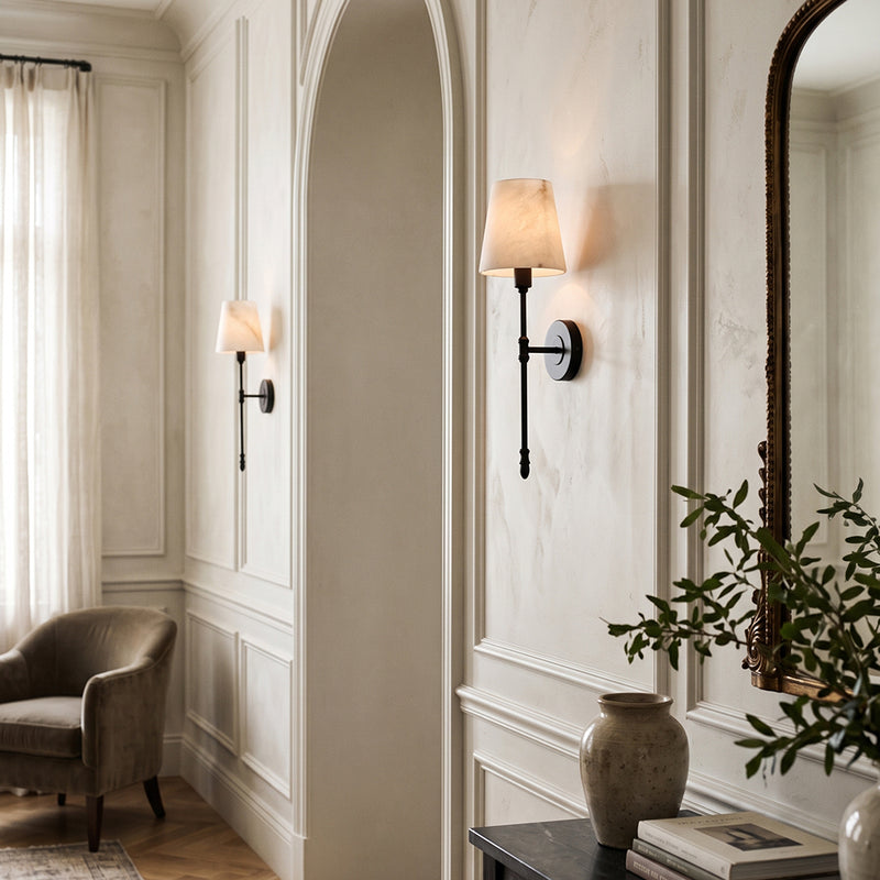 Calder Alabaster-Wandleuchte