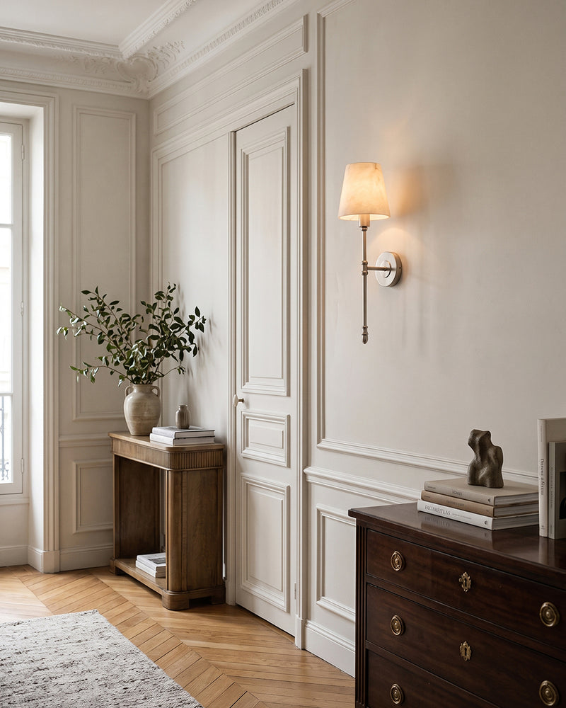 Calder Alabaster-Wandleuchte