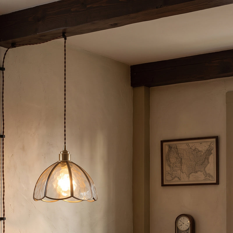 Lampe suspendue en verre teinté coloré