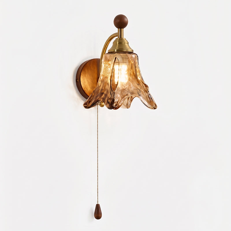 Flora Wall Lamp