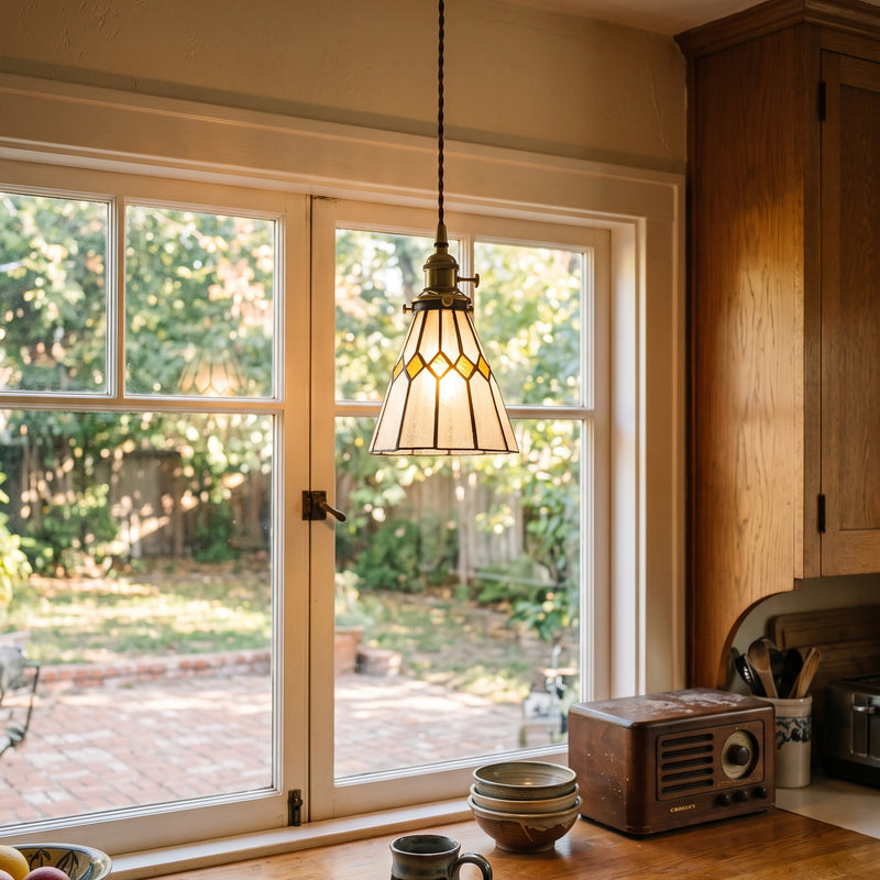 Hazel Diamond Stained Glass Pendant Lamp