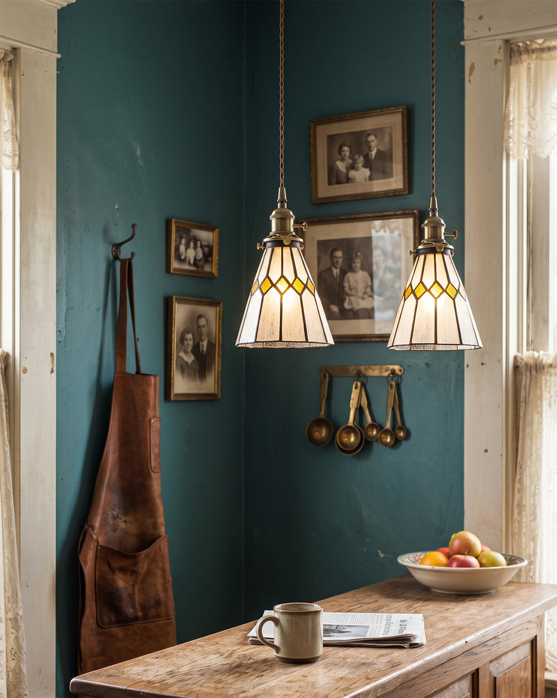 Hazel Diamond Stained Glass Pendant Lamp