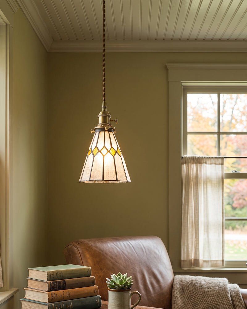 Hazel Diamond Stained Glass Pendant Lamp