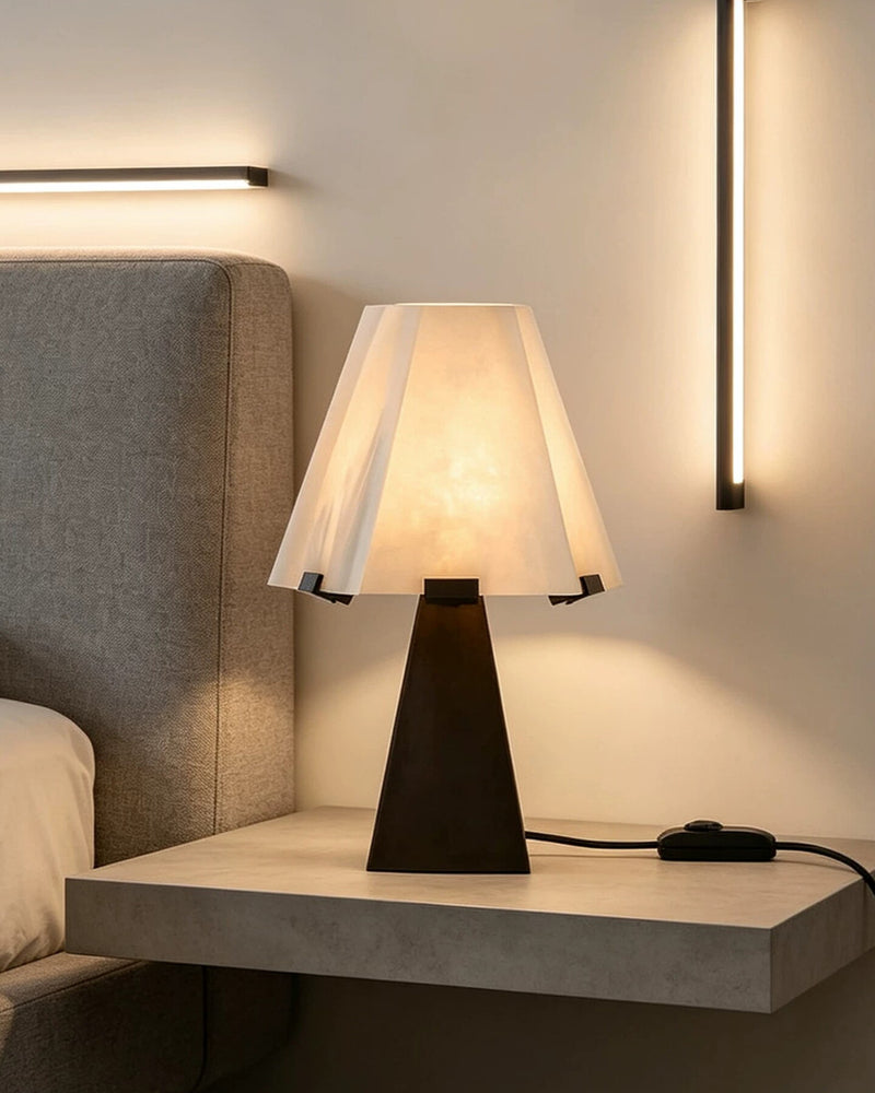Idealist Alabaster Mini Table Lamp