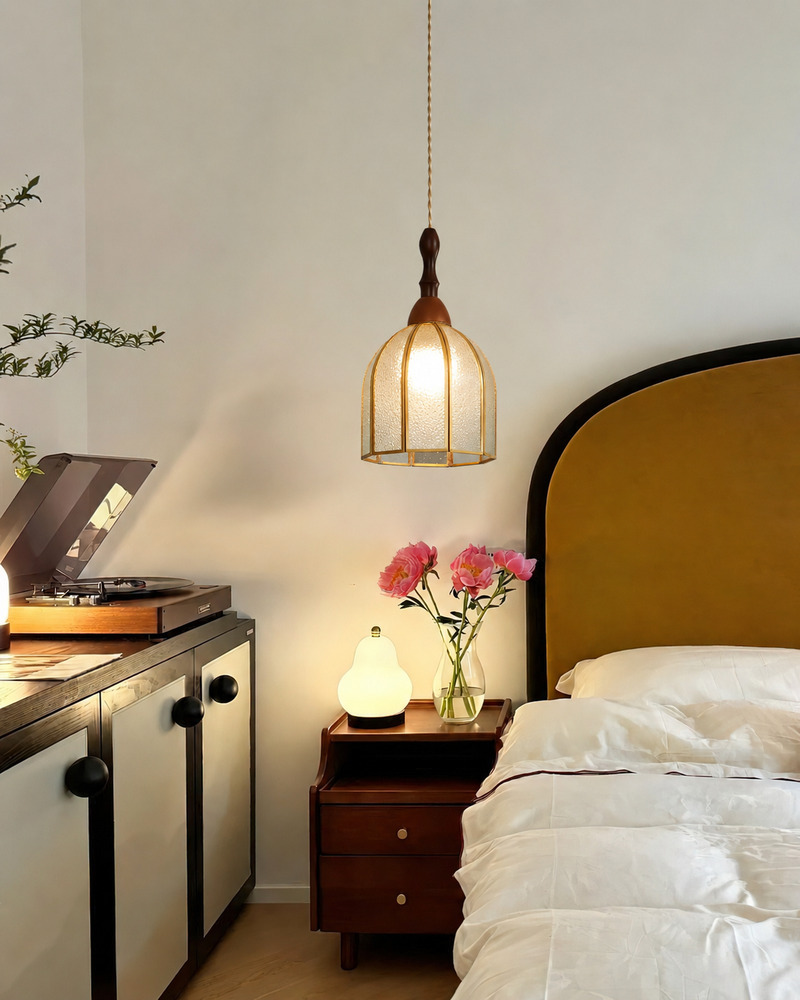 Lantheia Pendant Light