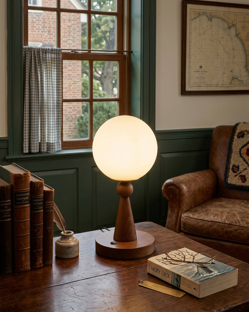 Leo Table Lamp