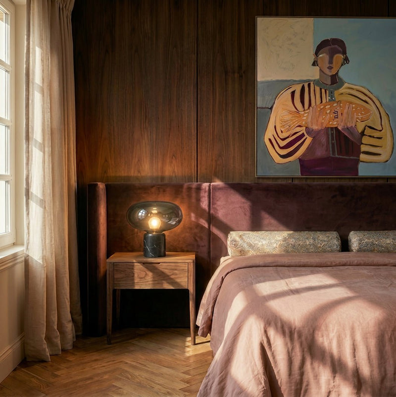 Lueur Table Lamp