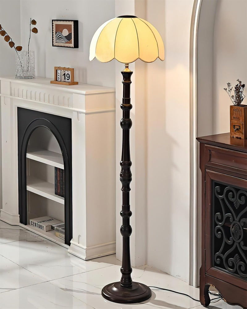 Lumavia Floor Lamp