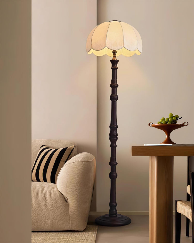 Lumavia Floor Lamp