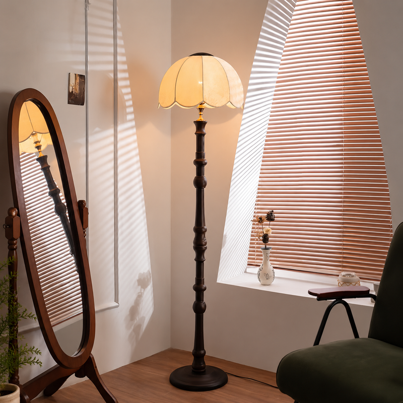 Lumavia Floor Lamp