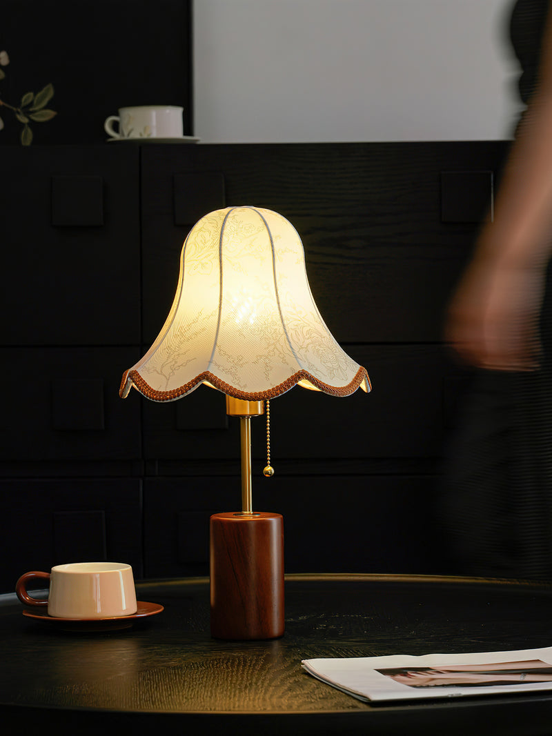Lunavara Table Lamp