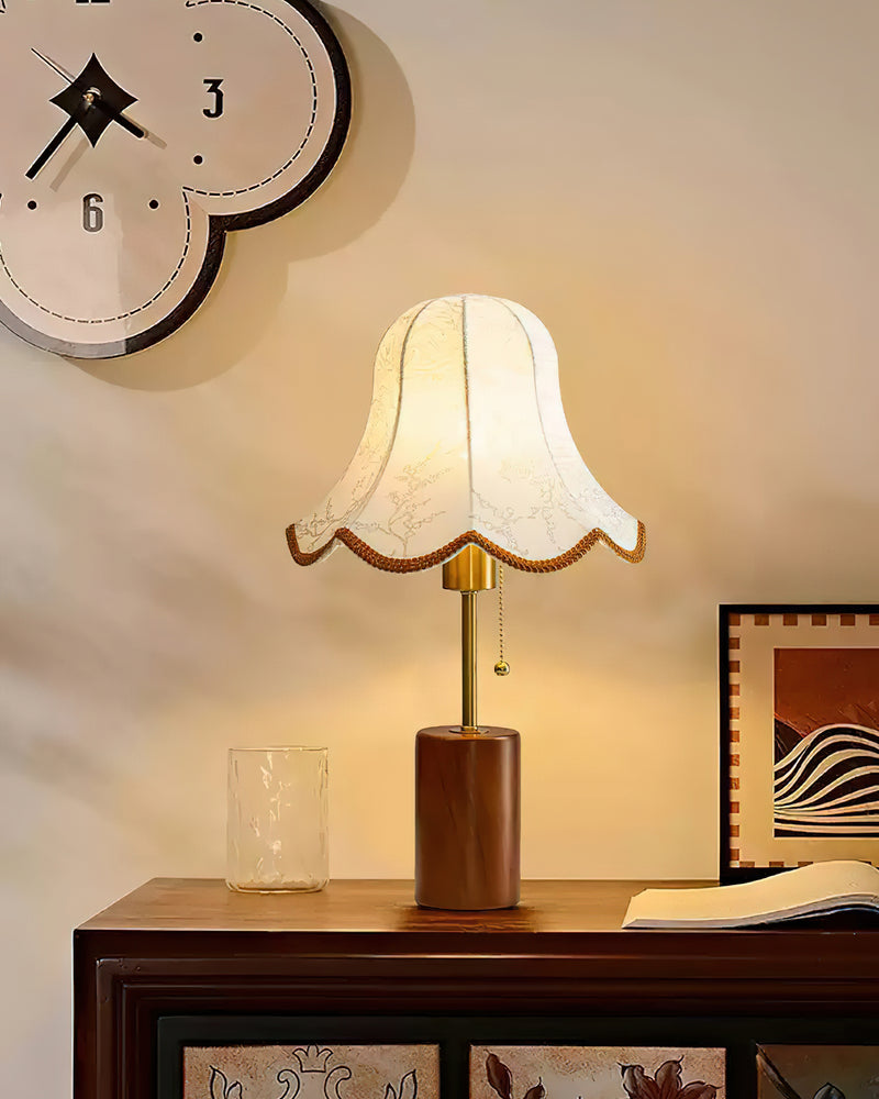 Lunavara Table Lamp