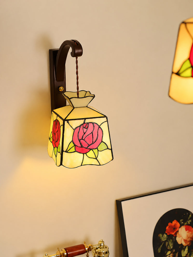 Lunavelle Wall Sconce
