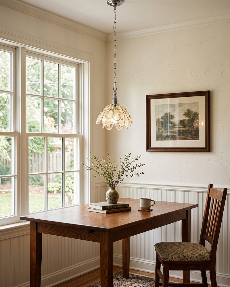 Marguerite Floral Pendant Lamp