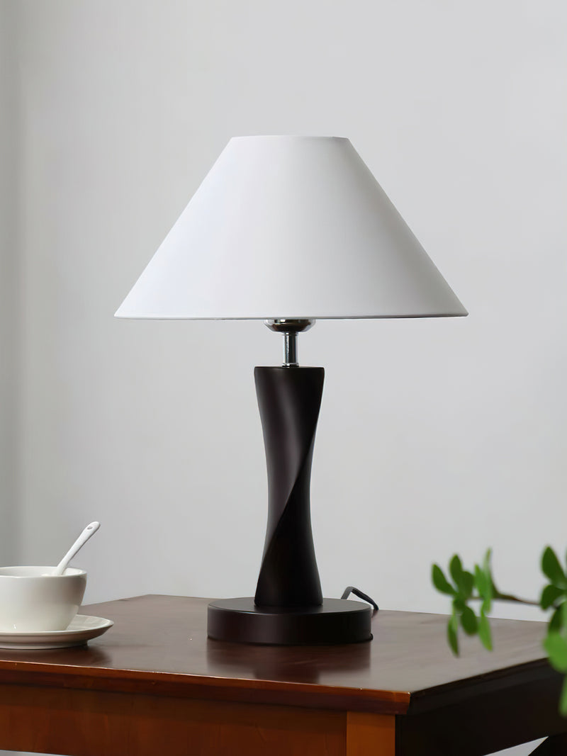 Noirvane Table Lamp