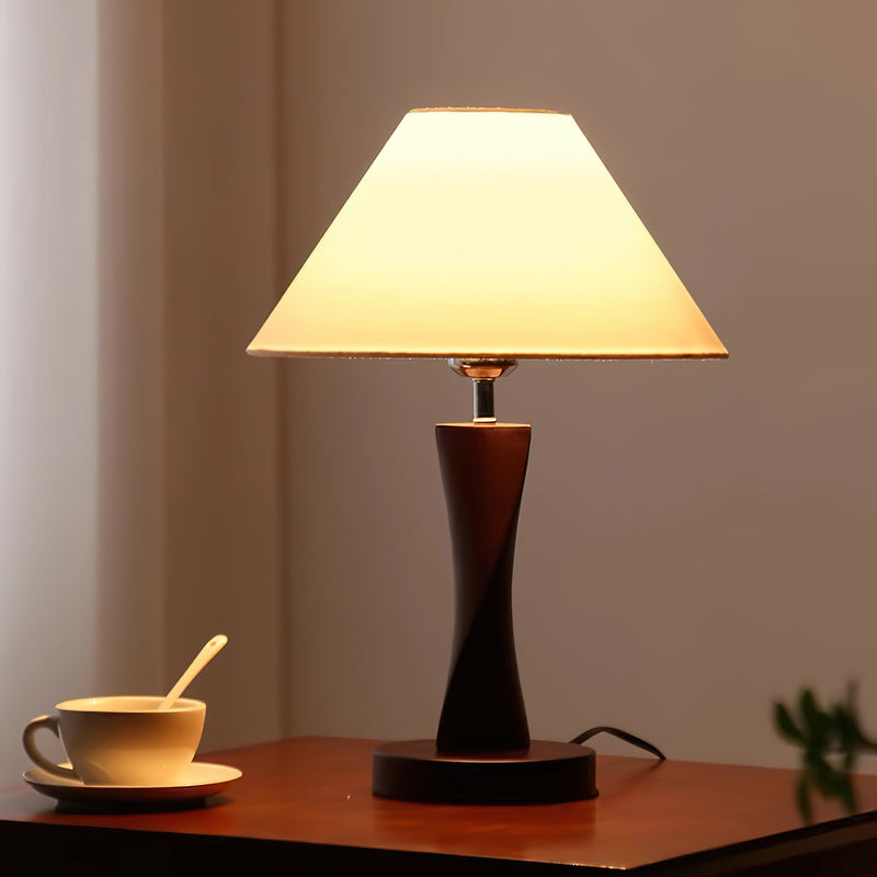 Noirvane Table Lamp