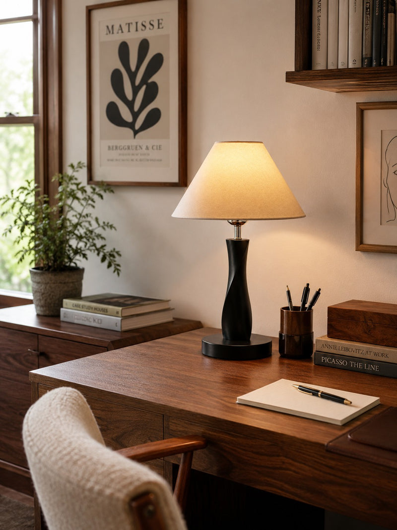 Noirvane Table Lamp