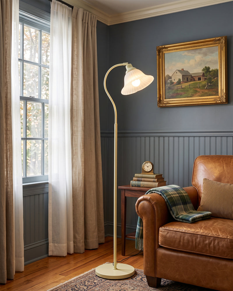 Poppy Floor lamp