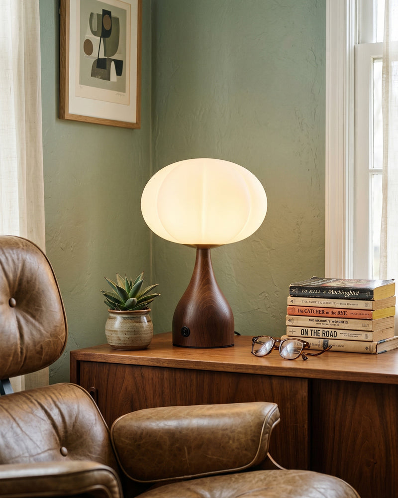 Ribbed Globe Table Lamp