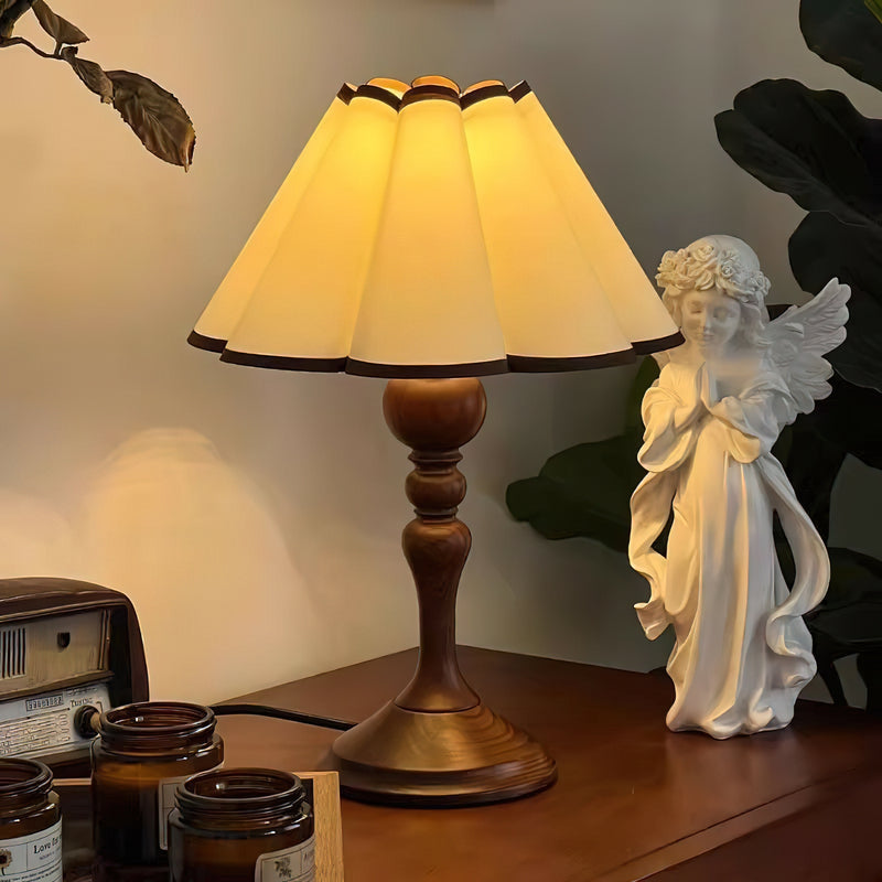 Tavaro Table Lamp