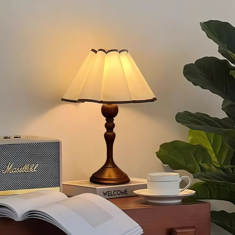 Tavaro Table Lamp