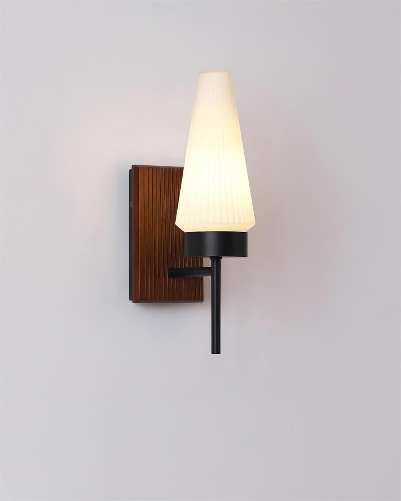 Taviren Wall Sconce