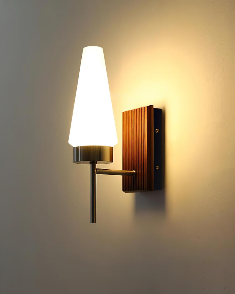 Taviren Wall Sconce