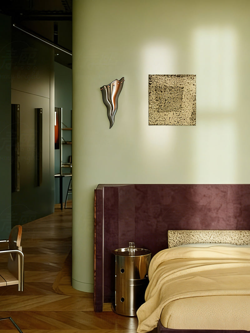 Valyra Wall Sconce