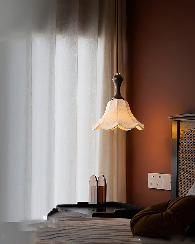 Vellora Petal Pendant Light