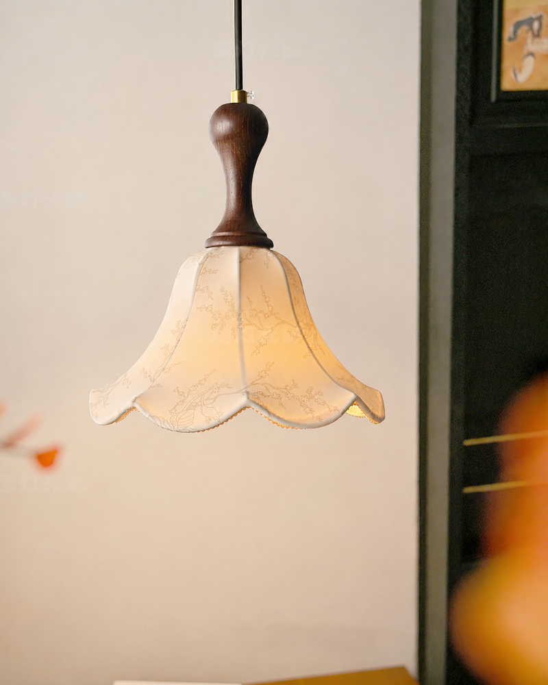 Vellora Petal Pendant Light