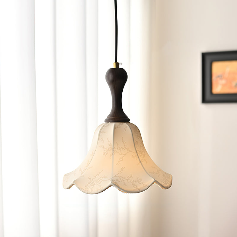 Vellora Petal Pendant Light